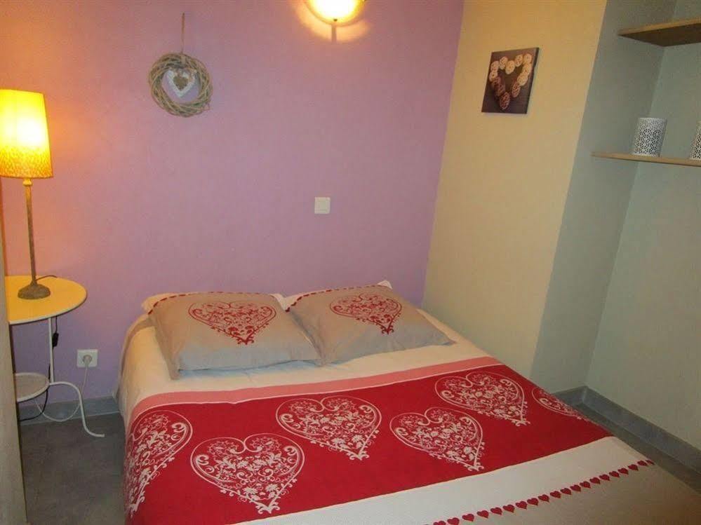 Hotel Au Nid De Cigognes Ostheim Buitenkant foto