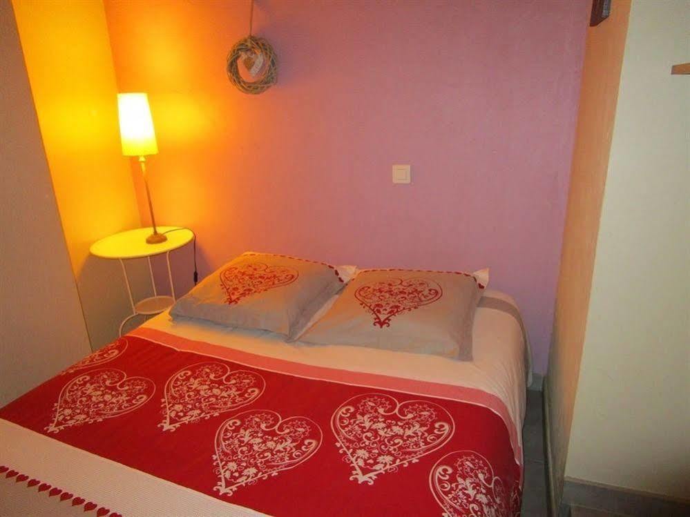 Hotel Au Nid De Cigognes Ostheim Buitenkant foto