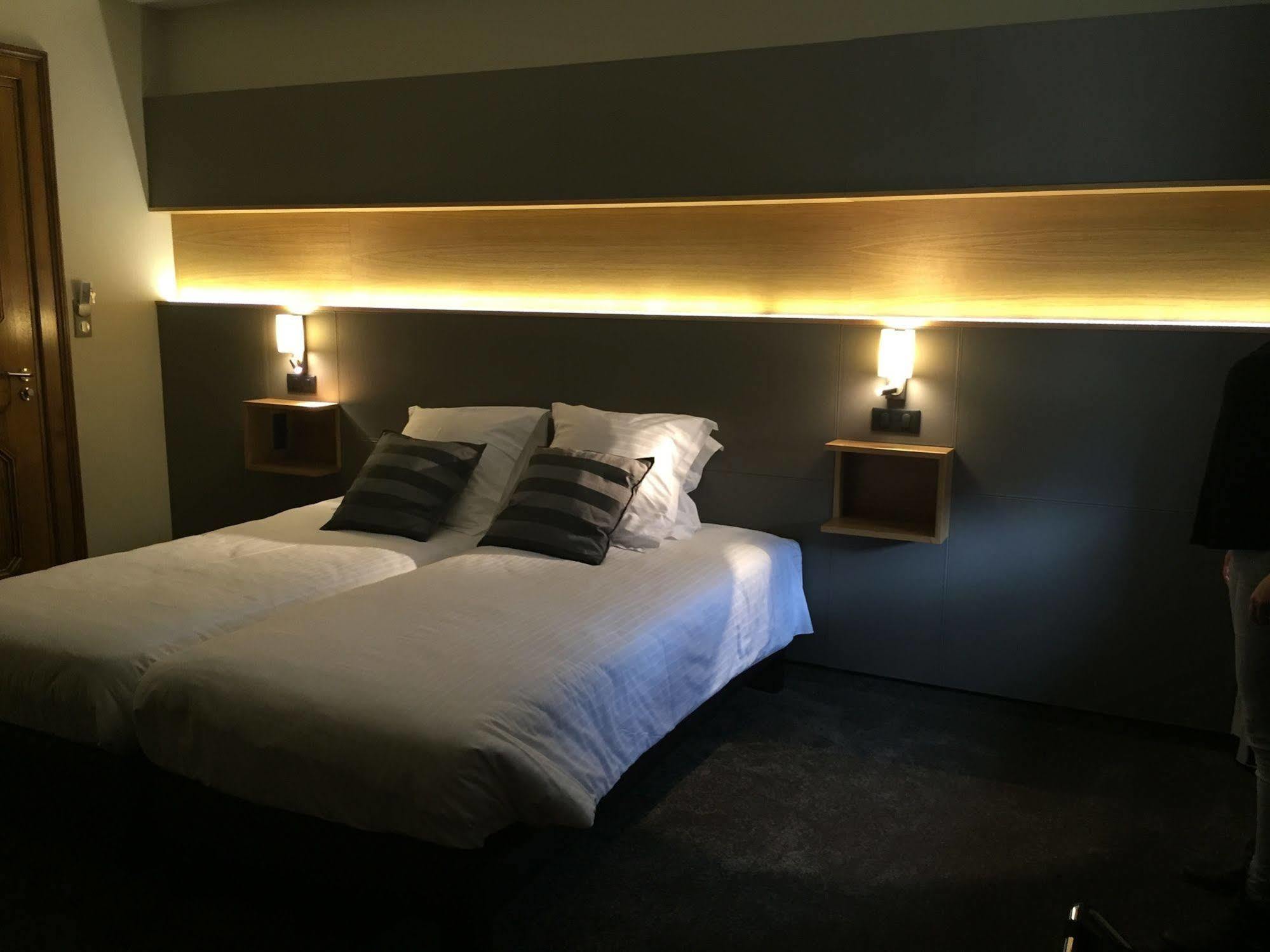 Hotel Au Nid De Cigognes Ostheim Buitenkant foto